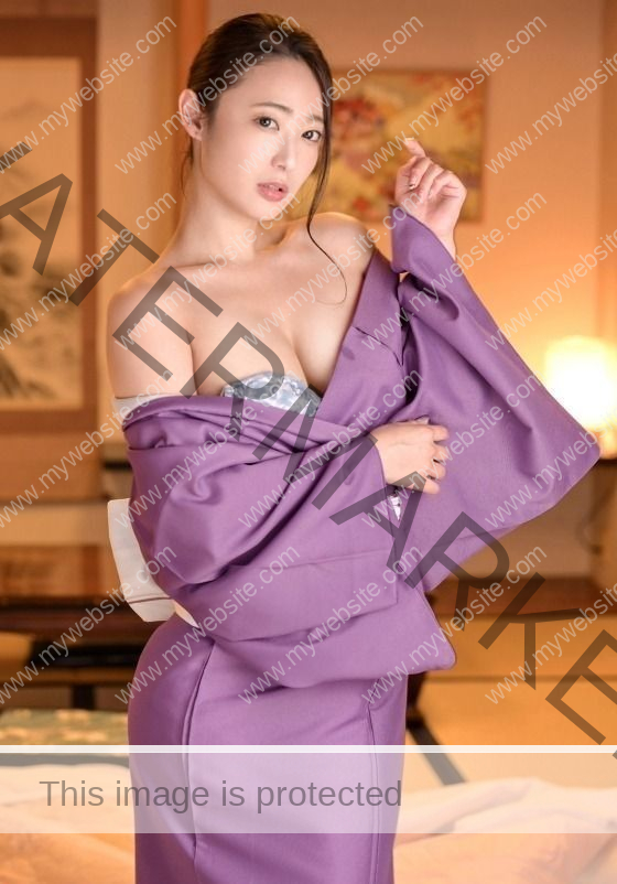 Harem: Chụp Ảnh Nude Dâm Cho Mẹ Và Loạn Luân